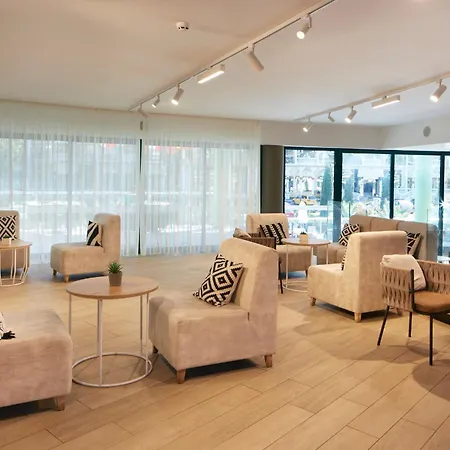 Marvel - Fully Renovated Free Access Отель 4*