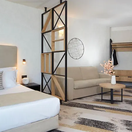 Marvel - Fully Renovated Free Access 4* Napospart