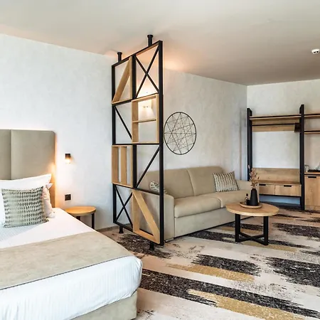 Marvel - Fully Renovated Free Access 4* Солнечный берег