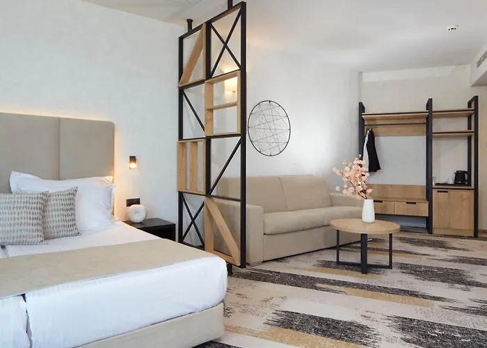 Marvel - Fully Renovated Free Access 4* Слънчев бряг