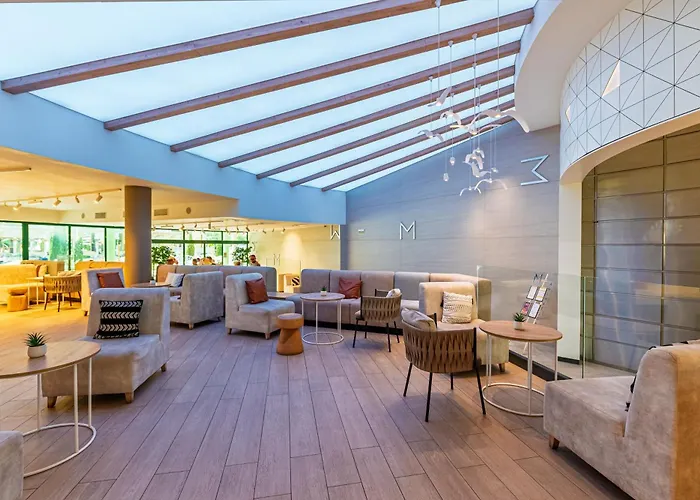 Marvel - Fully Renovated Free Access 4* Слънчев бряг