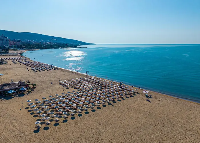 Marvel - Fully Renovated Free Access Хотел