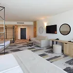 호텔 Marvel - Fully Renovated Free Access