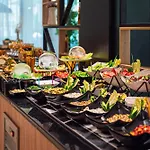 Hotel Marvel - Fully Renovated Free Access 4*