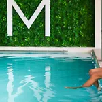 Marvel - Fully Renovated Free Access 호텔 써니비치