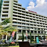 Hotel Marvel - Fully Renovated Free Access 4*