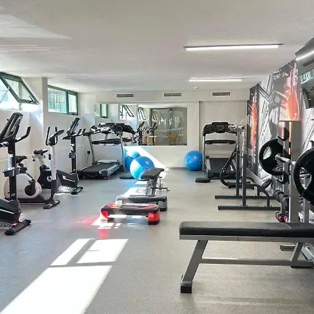 Marvel - Fully Renovated Free Access Ξενοδοχείο 4*