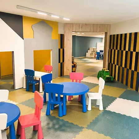 Отель Marvel - Fully Renovated Free Access Солнечный берег