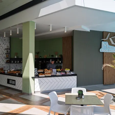 Marvel - Fully Renovated Free Access Хотел 4*