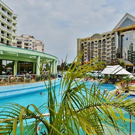 Marvel - Fully Renovated Free Access Солнечный берег