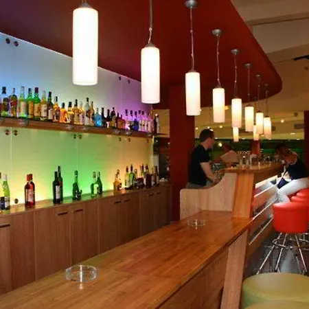 Marvel - Fully Renovated Free Access Hotel 4*
