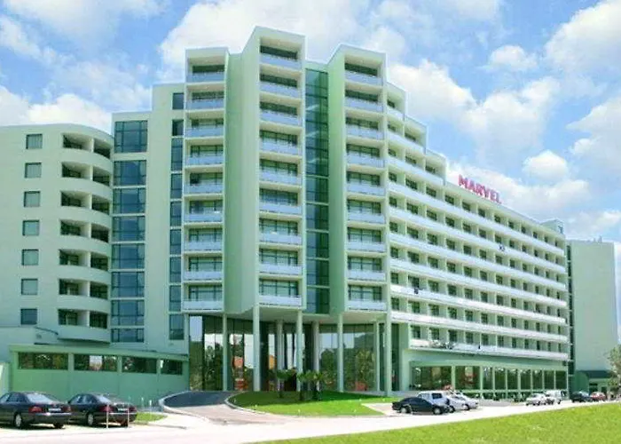 Marvel - Fully Renovated Free Access 4* Слънчев бряг