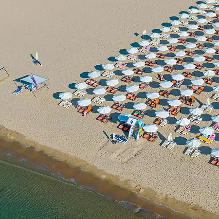 Marvel - Fully Renovated Free Access Солнечный берег