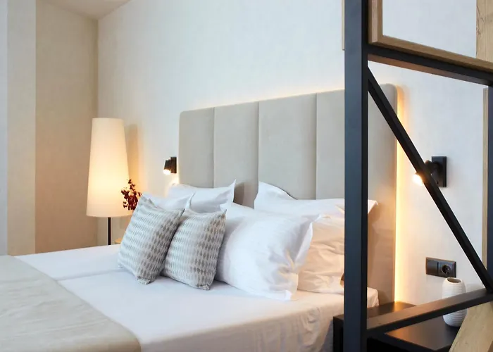 Marvel - Fully Renovated Free Access Отель