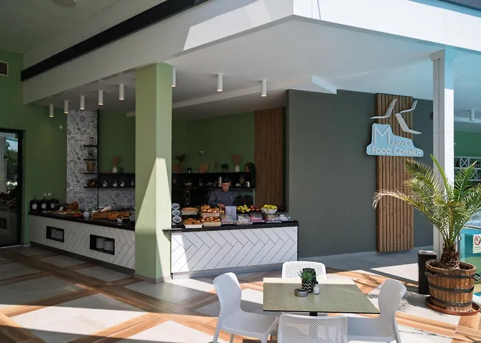 Marvel - Fully Renovated Free Access Отель 4*