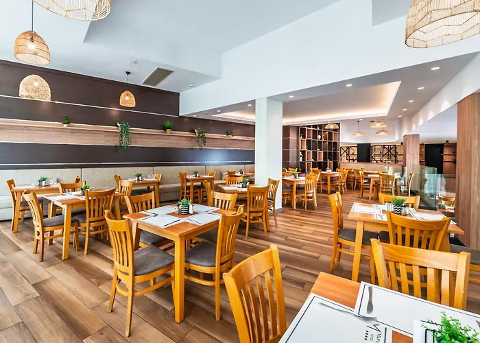 Marvel - Fully Renovated Free Access Отель