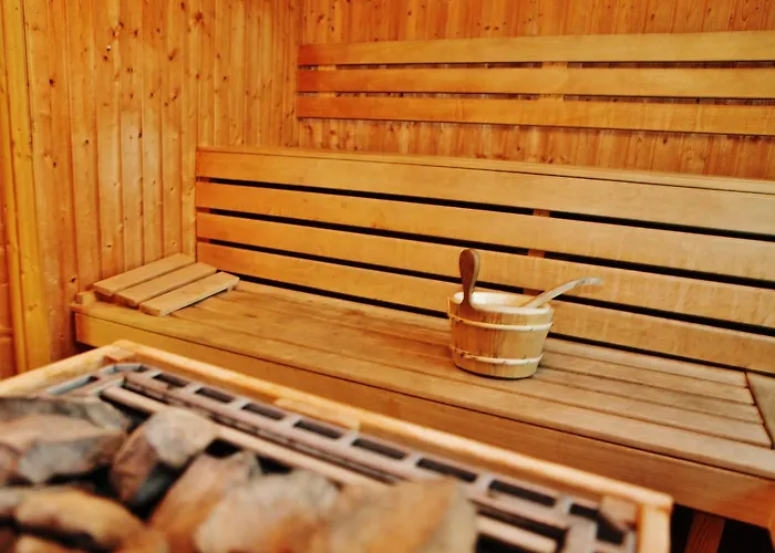 Отель Marvel - Fully Renovated Free Access 4*